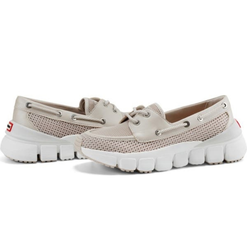 Hunter Sasa Women’s Boat Shoes Cream Beige Casual Slip-On Loafers Size 9